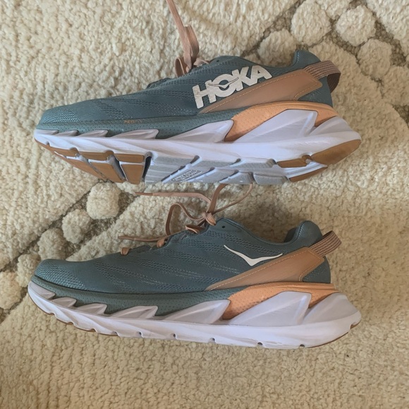 Hoka one one sneakers - Picture 9 of 10